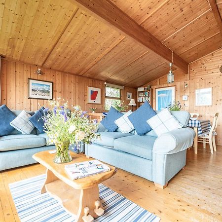 וויידברידג' Scandinavian Style Lodge In Rock מראה חיצוני תמונה