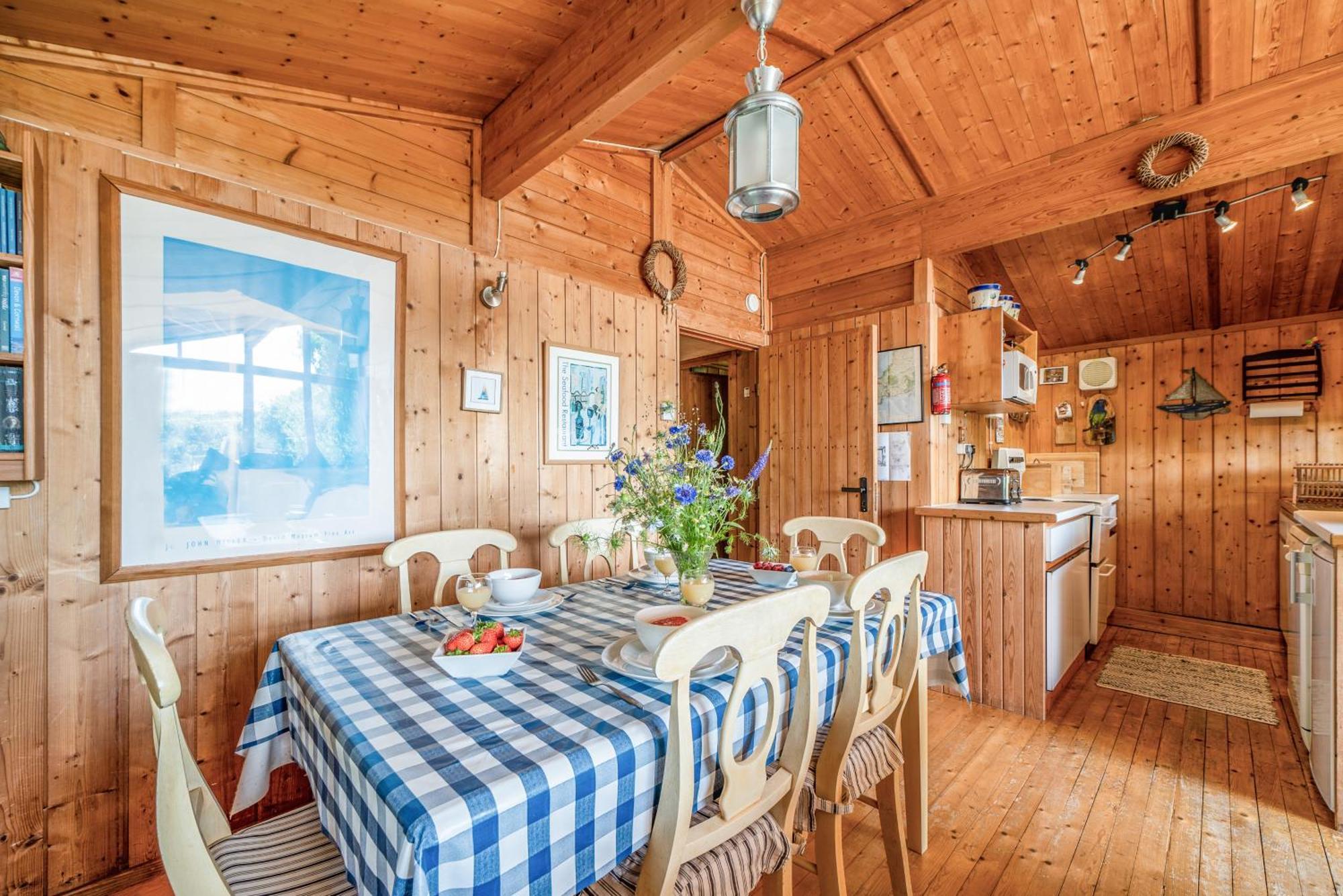 וויידברידג' Scandinavian Style Lodge In Rock מראה חיצוני תמונה